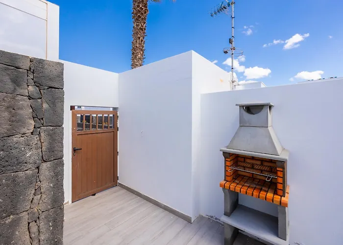 Oscar Villa Playa Blanca (Lanzarote)